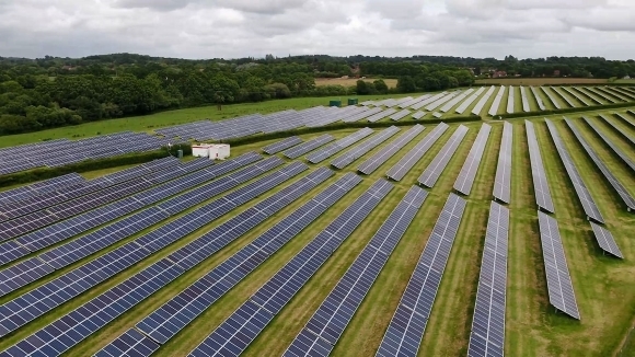 Council buys solar farm at heart of One Horton Heath development